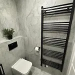 Belvarosi Lux 2 *