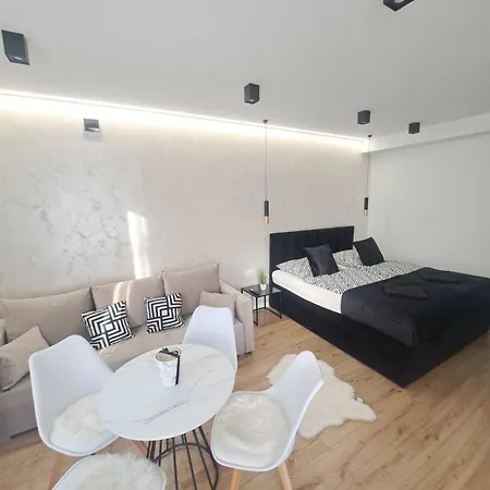 アパート Belvarosi Lux 2 *