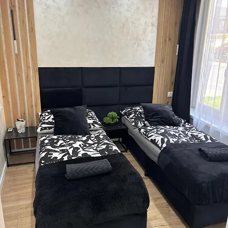 Apartment Belvarosi Lux 2 *