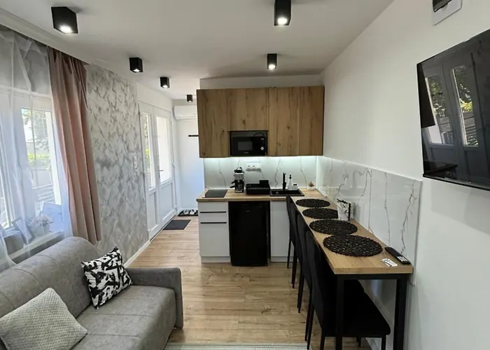 Apartament Belvarosi Lux 2 *